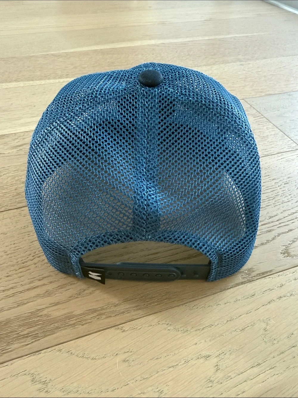 Jetty Blue Mesh Trucker Hat - Men's Casual Snapback